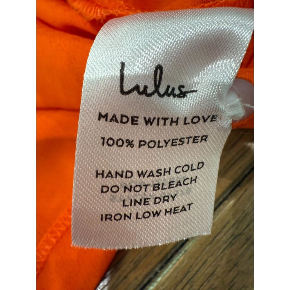 Lulus Drawstring Waist Cropped Button-Up, size me… - image 12